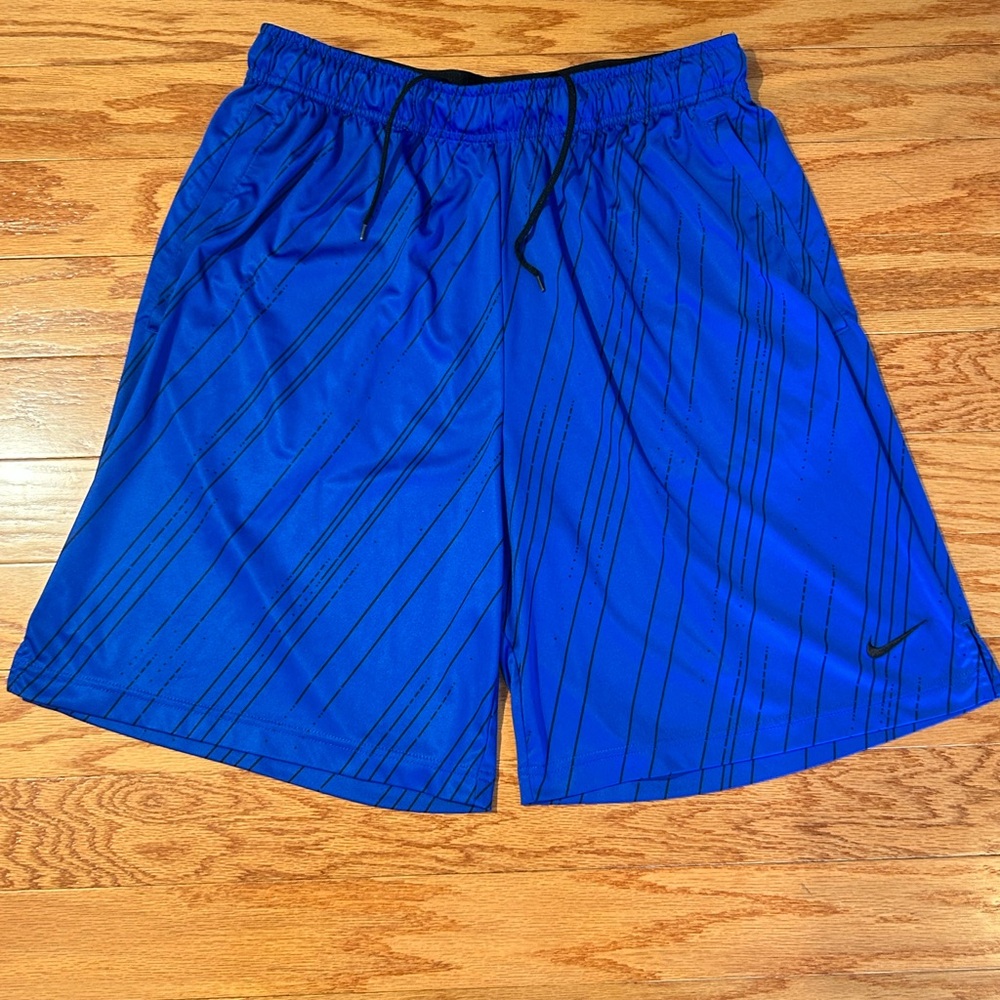 Nike Blue Athletic Shorts for Performance